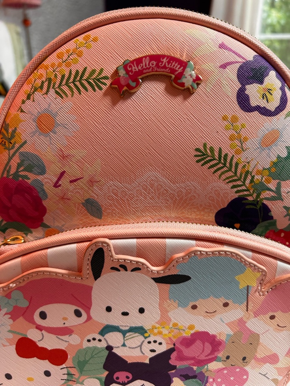Sanrio Hello Kitty & Friends Floral Mini Backpack - BoxLunch Exclusive (Rare) - Picture 6 of 8